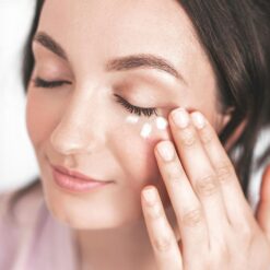 natuint brightening eye care cream ocny krem sedmokraska dulcia